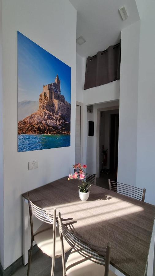 Byron Rooms Специя Экстерьер фото