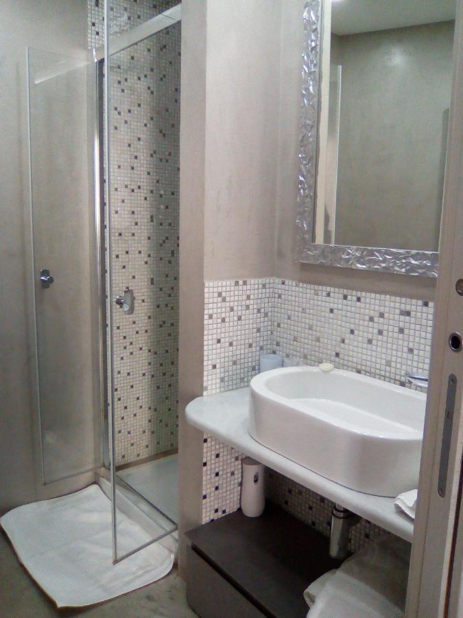 Byron Rooms Специя Экстерьер фото