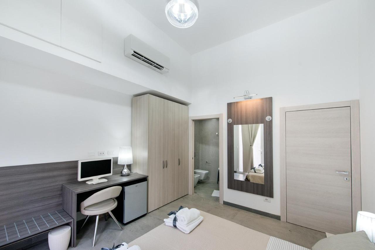 Byron Rooms Специя Экстерьер фото